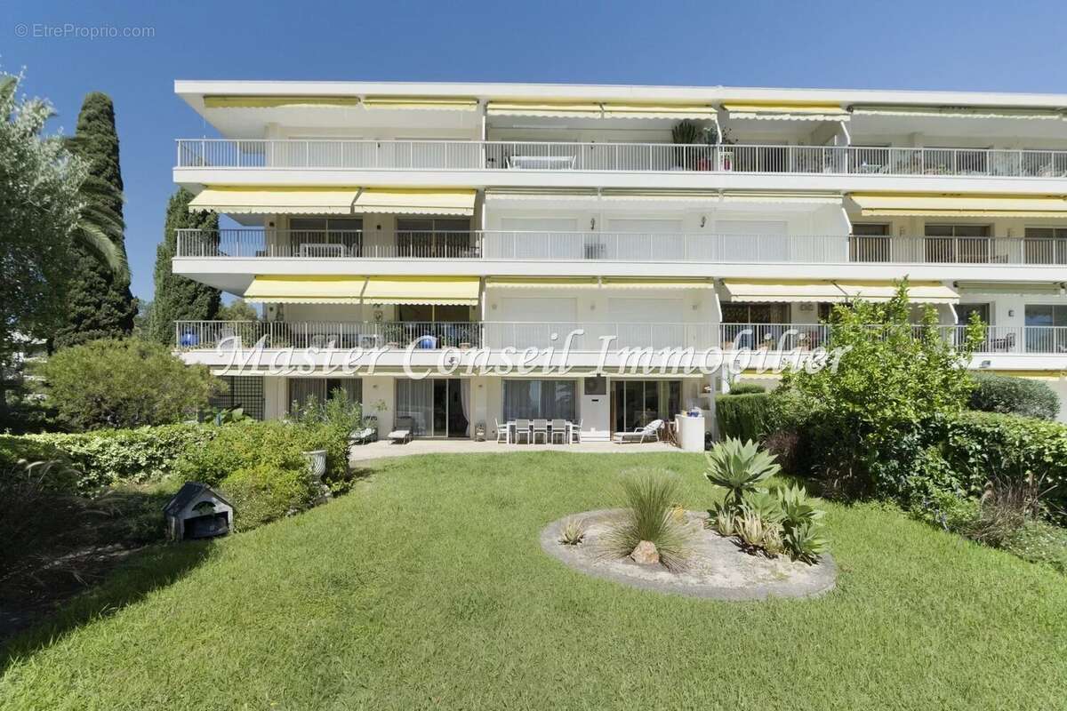 EXCEPTIONNEL  Appartement Unique de 170M²  VUE MER + 270M² d'Extérieur - photo 5