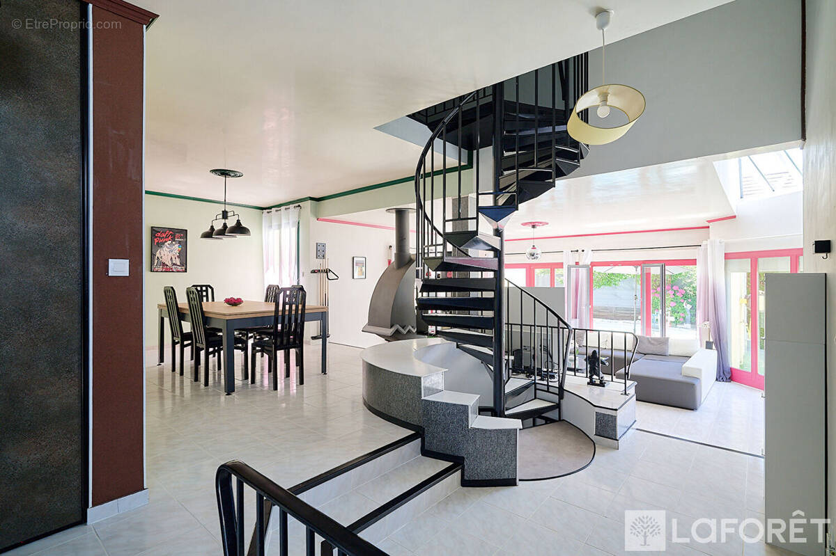 Maison à FRANCONVILLE