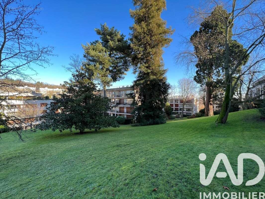 Photo 7 - Appartement à VILLE-D'AVRAY