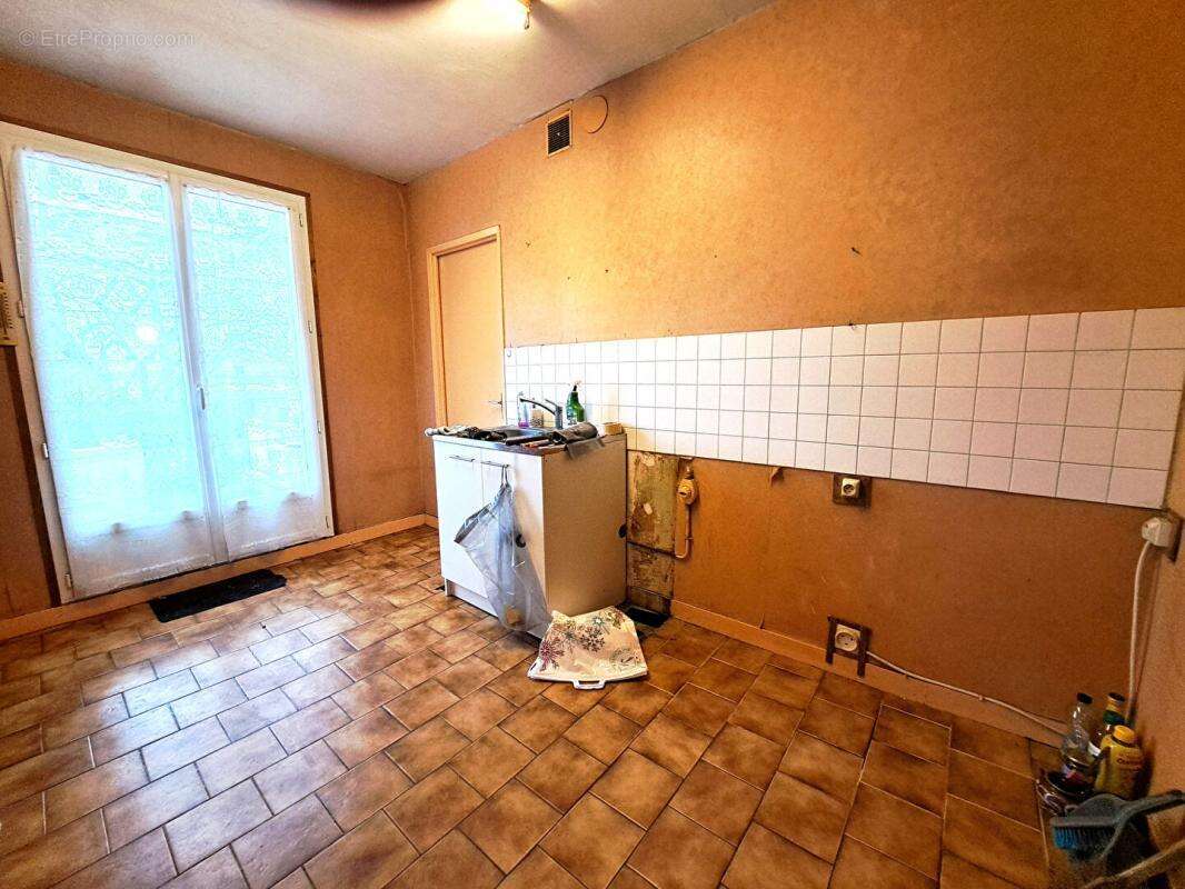 Maison de plain pied 110m2 - 4 chambres à Montignac Charente - photo 13