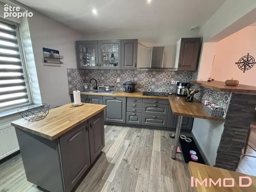 Maison 7 pièces 171 m² à vendre à Dogneville (88000) - photo 1