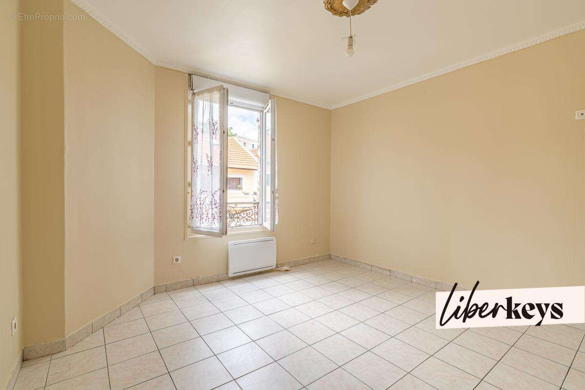 Appartement à PIERREFITTE-SUR-SEINE