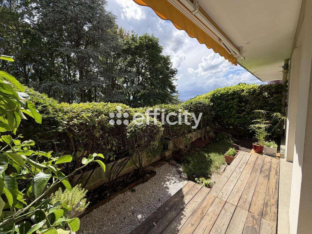 Appartement à CHENNEVIERES-SUR-MARNE