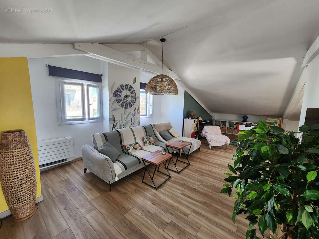 Appartement à SAINT-RAPHAEL