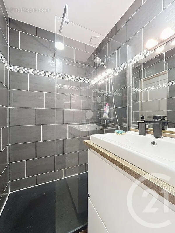 Appartement à DAMMARIE-LES-LYS