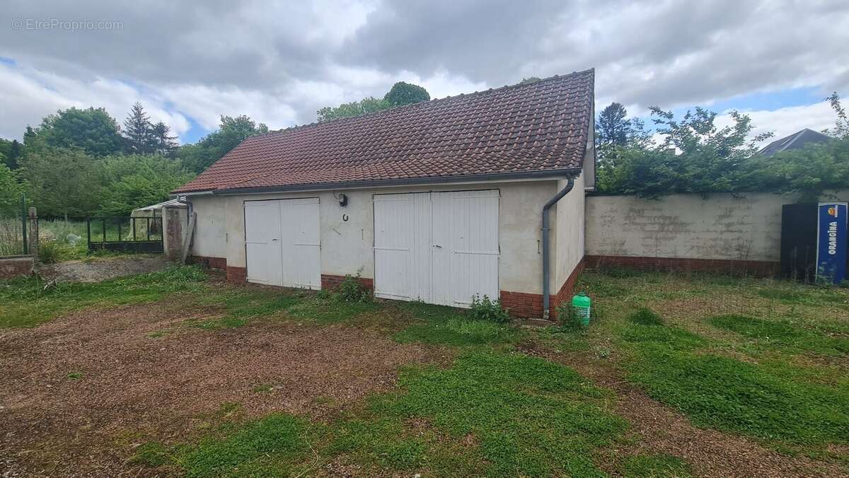 Maison 170 m² à Valines  - photo 8