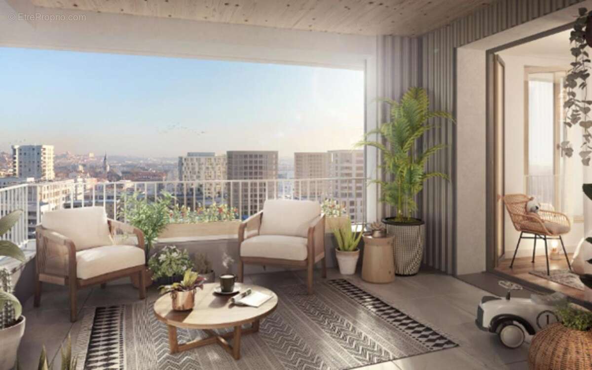 Appartement à SAINT-LAURENT-DU-VAR