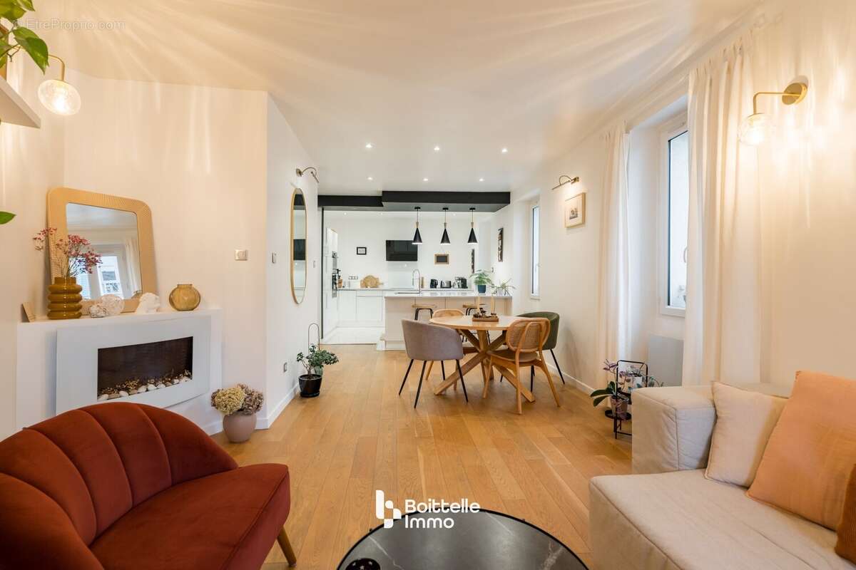 Maison à SOISY-SUR-SEINE