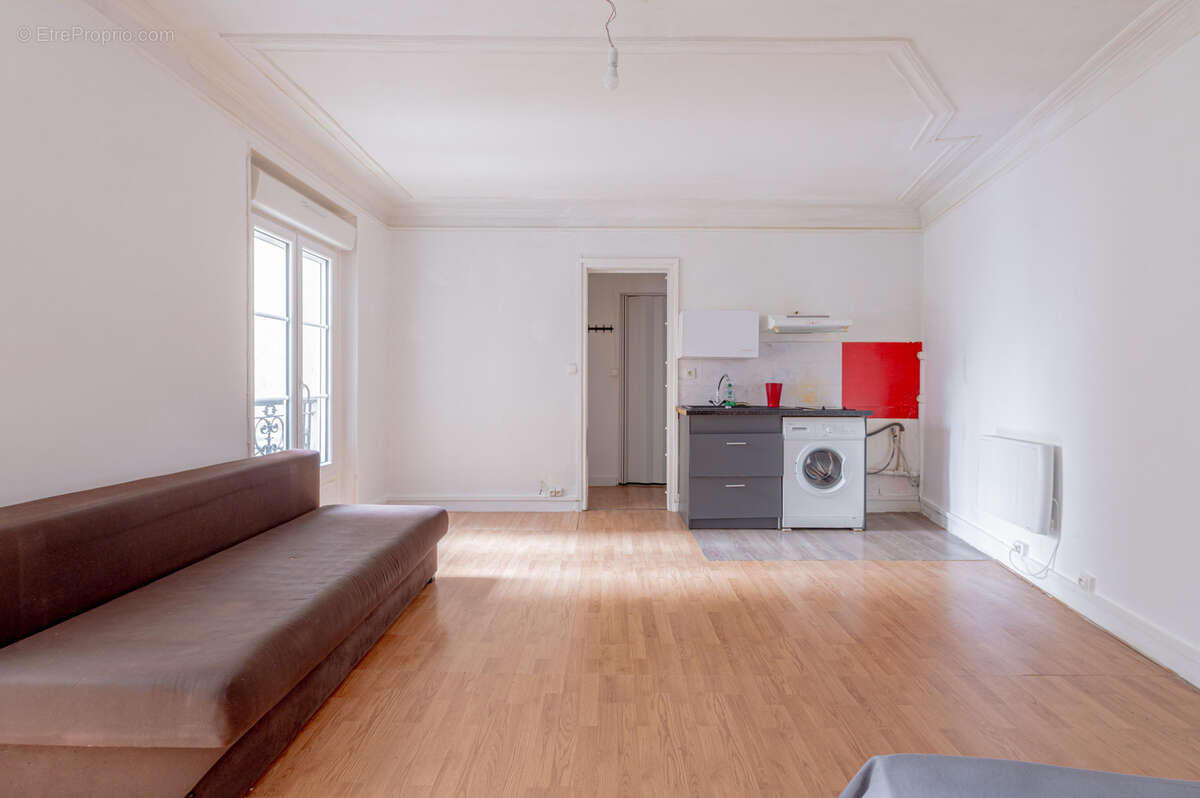 Appartement à PARIS-11E