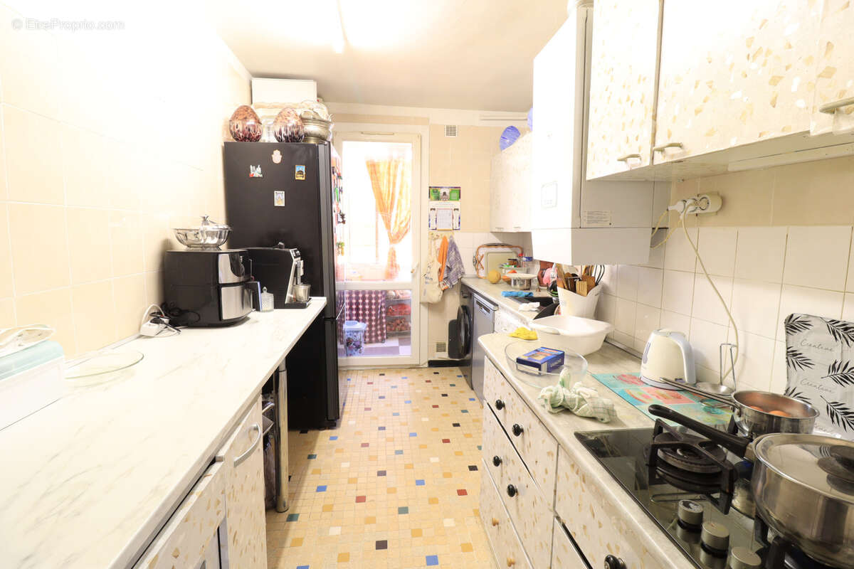 Appartement à LUNEL