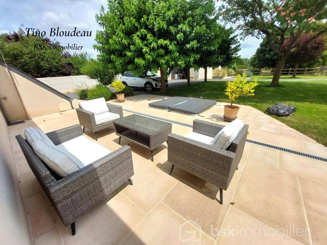 Maison à CIVRAY-DE-TOURAINE