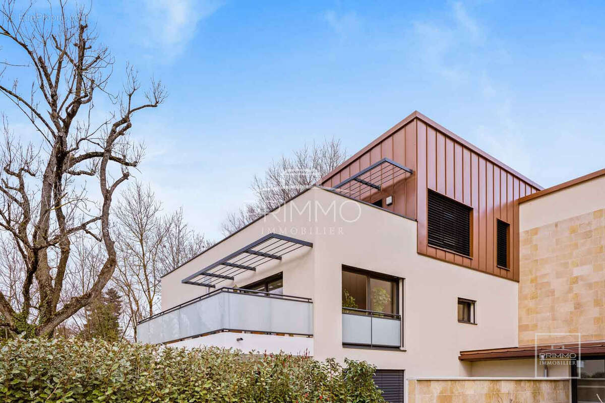 Appartement à SAINT-CYR-AU-MONT-D&#039;OR