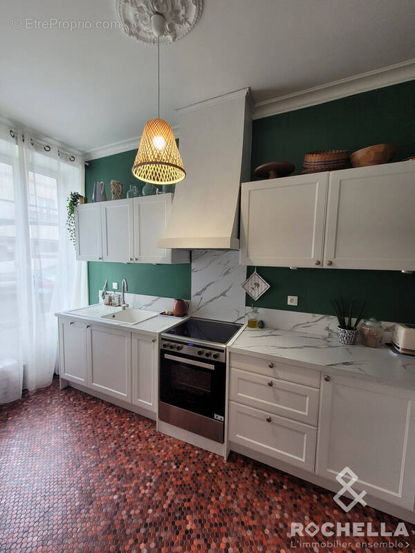 Maison 114 m² à Saint-Jean-D'angely  - photo 2