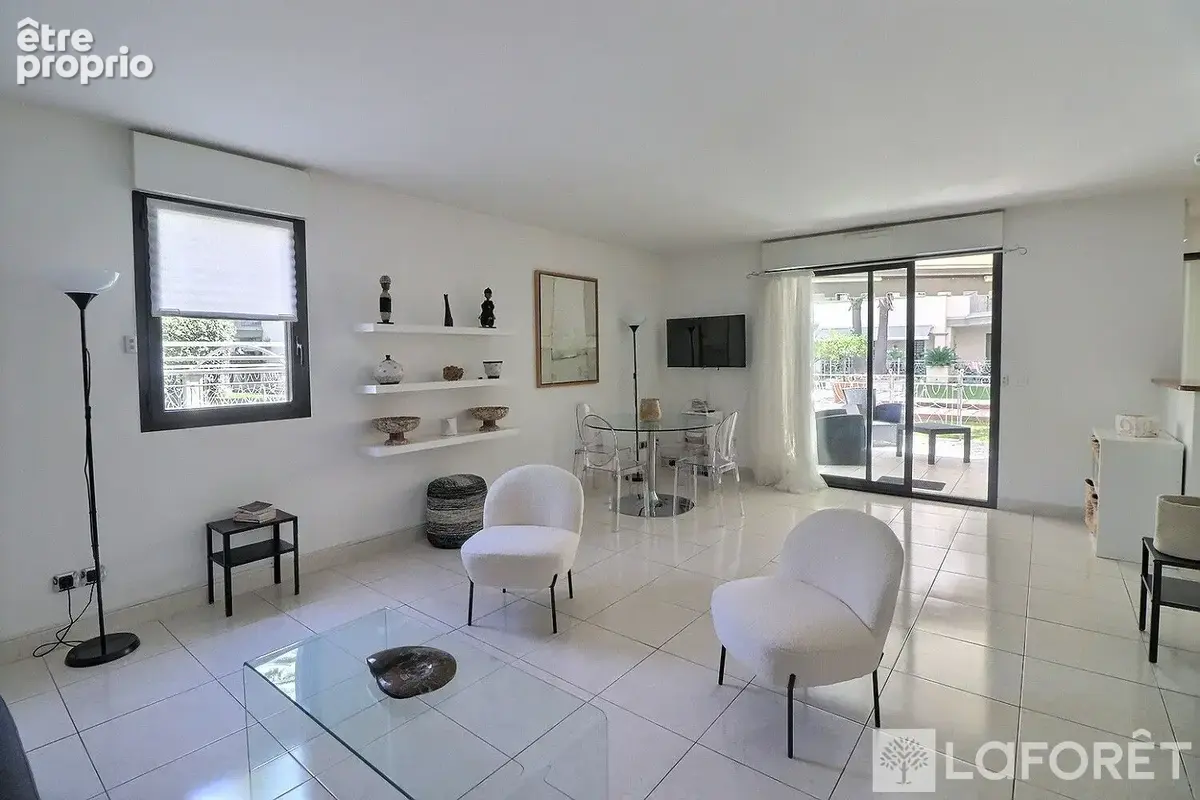 Photo Appartement à Hyeres au prix de 395 000€