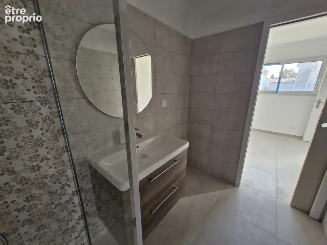 Maison 47 m² à Cuers  - photo 7
