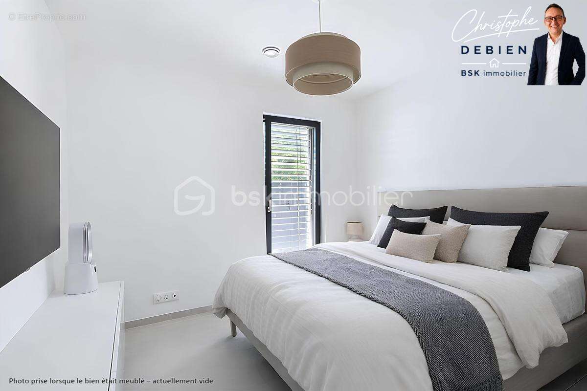 Maison contemporaine 2021 – basse consommation – centre bourg – lumineuse – 3/4 chambres – garage & borne électrique - photo 5