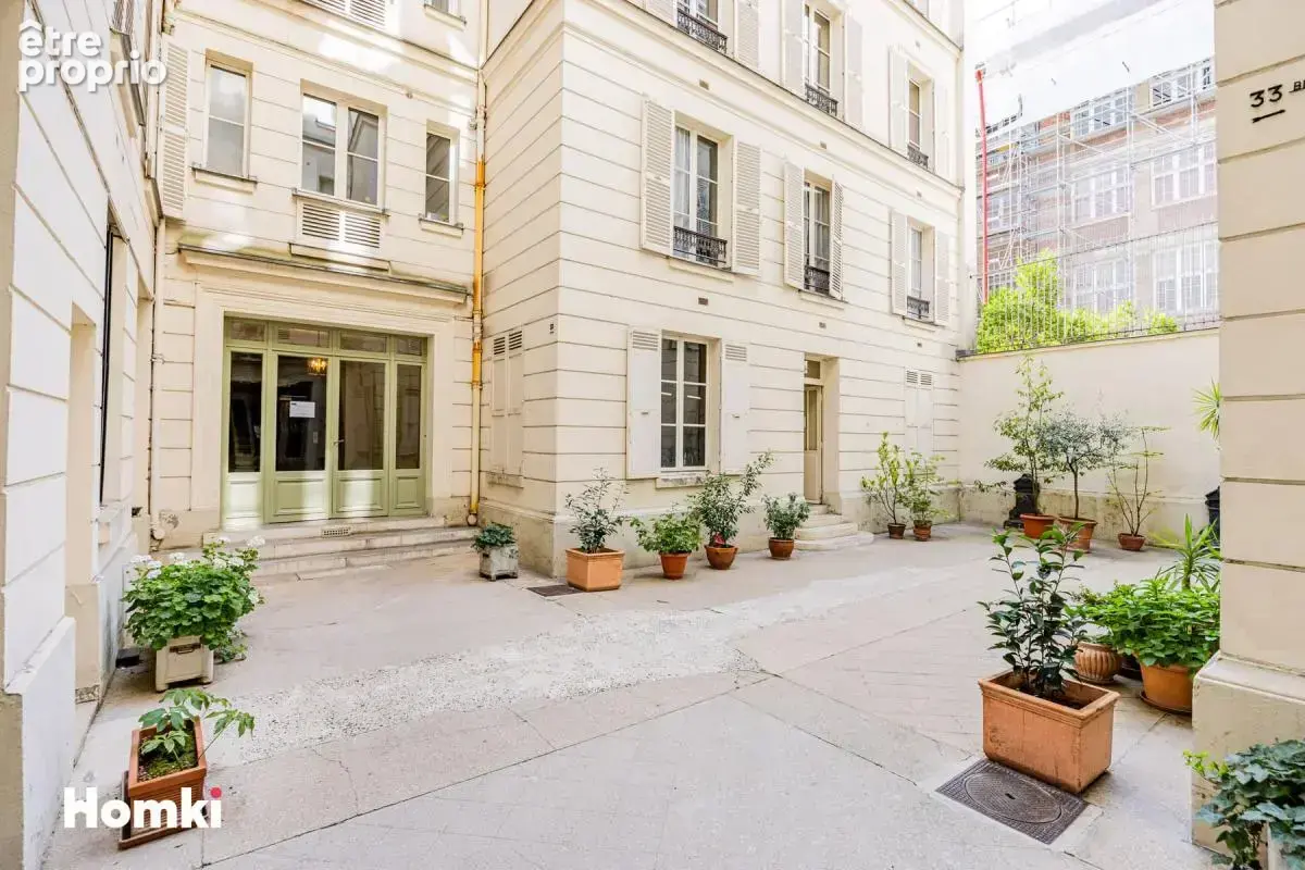Appartement T3 de 72 m² à Paris 75009, Boulevard de Clichy - photo 12