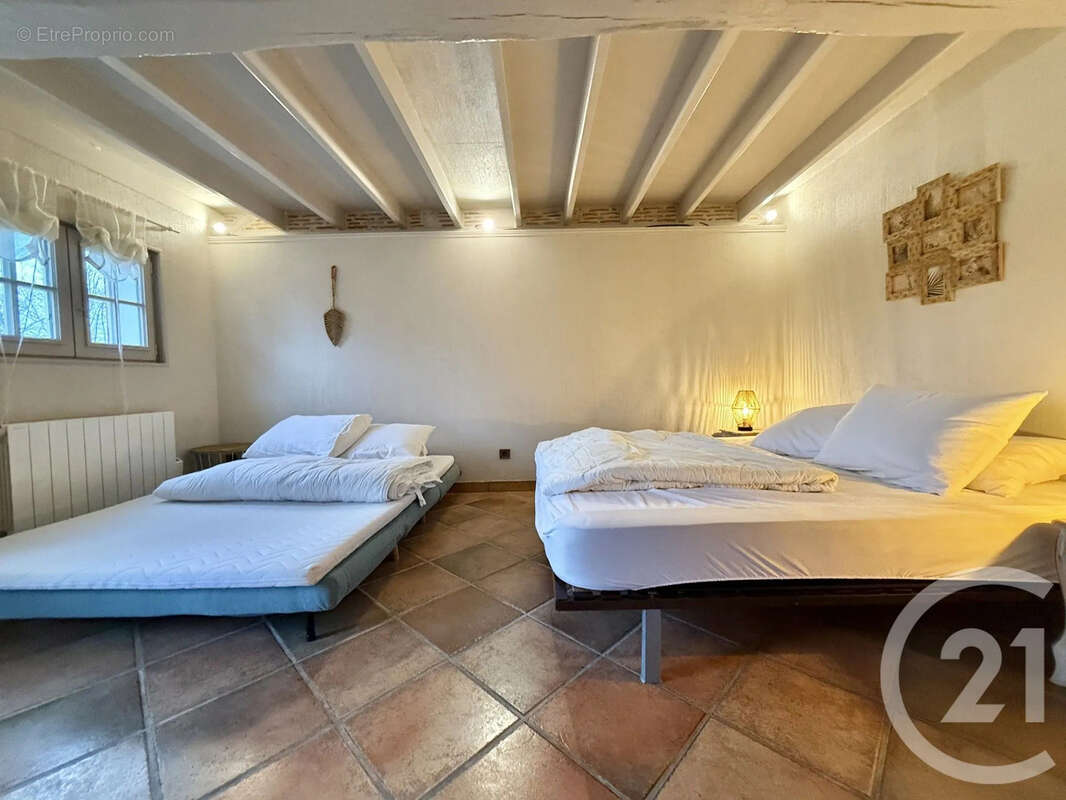 Maison à SAINT-POURCAIN-SUR-BESBRE