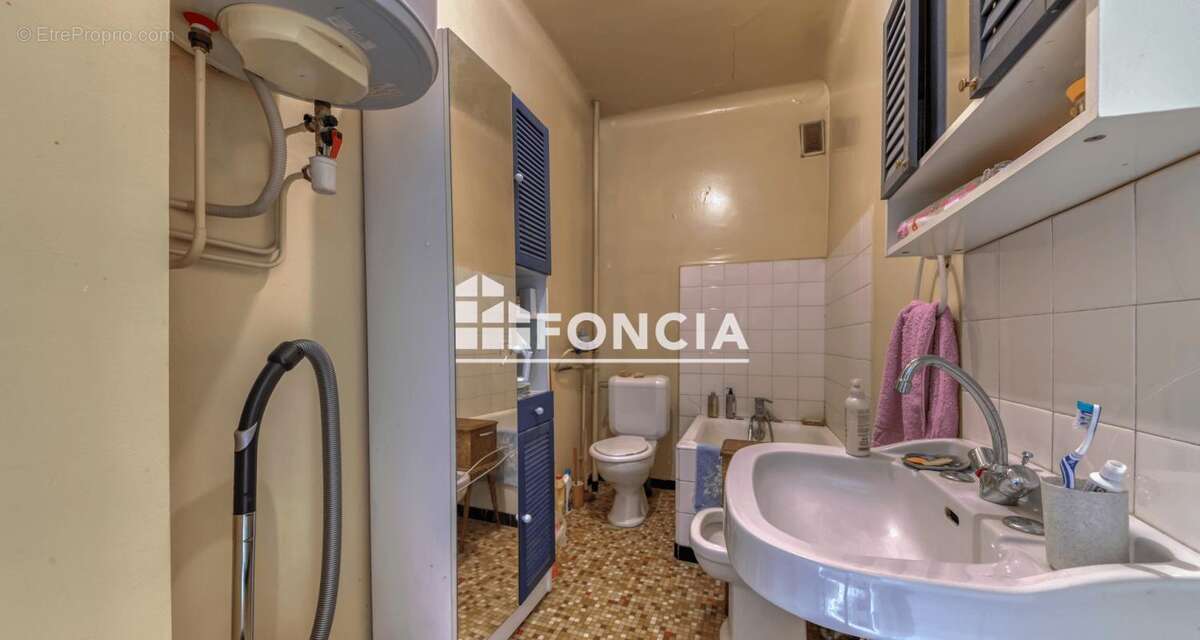 Appartement à LYON-8E