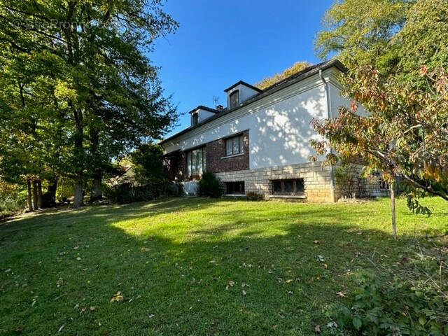 Maison à GIF-SUR-YVETTE