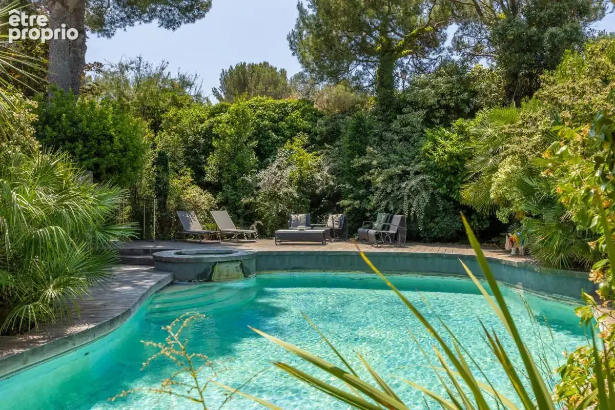 Villa de standing entre ville et nature - photo 2