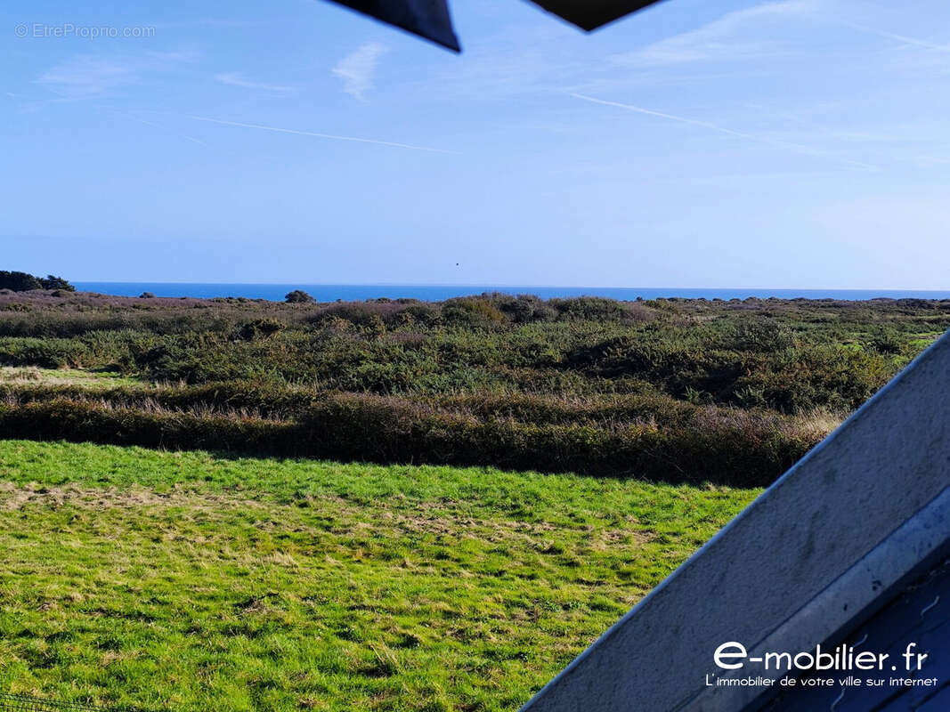 Vue sur la lande et mer imprenable - Maison à GROIX