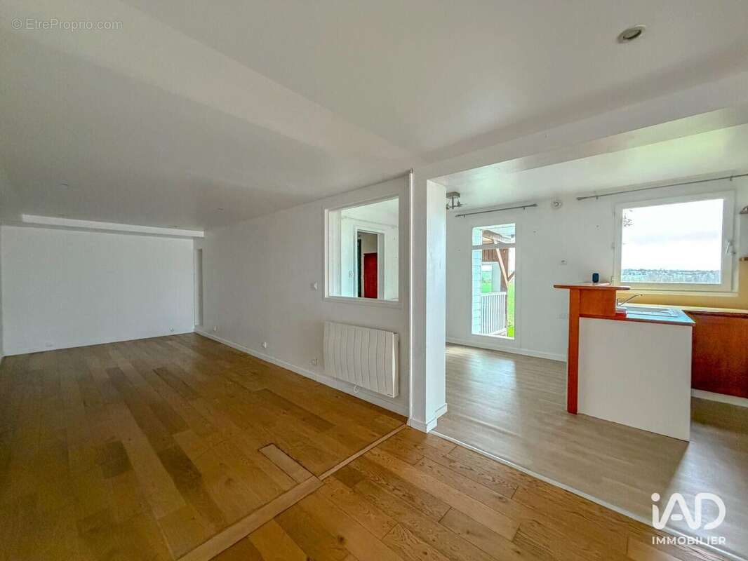 Photo 6 - Commerce à IFFENDIC