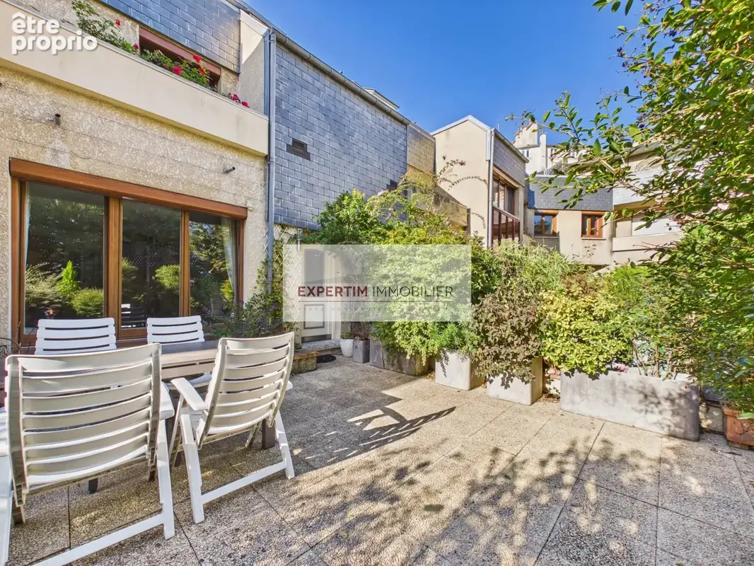 Maison 4 pièces 106 m² à vendre à Versailles (78000) - photo 4