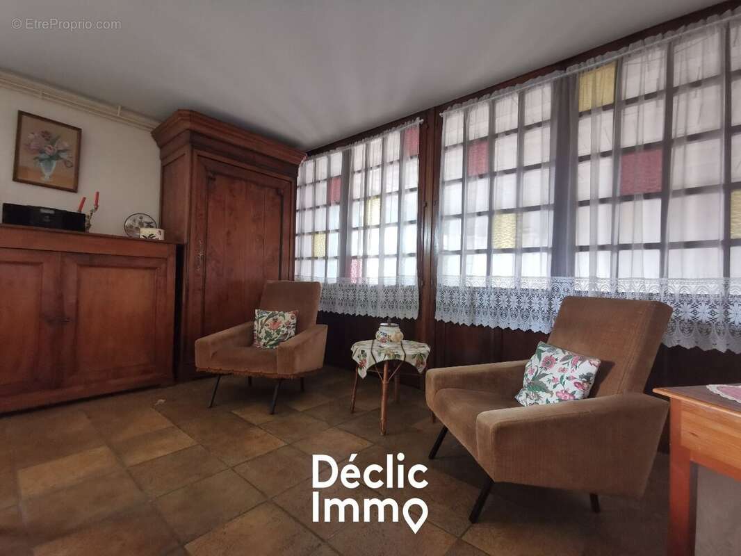 Maison familiale à Périgné  Le charme de la campagne - photo 8