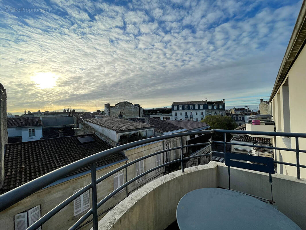 Appartement à BORDEAUX