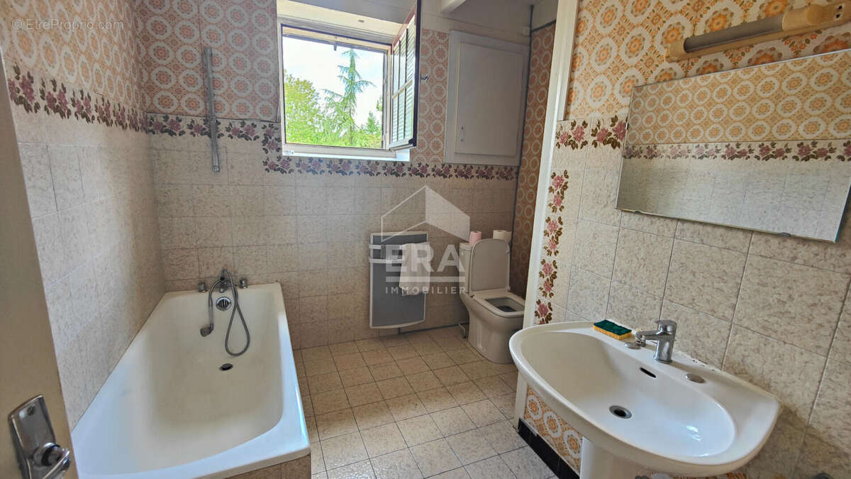 Maison à MAUPREVOIR