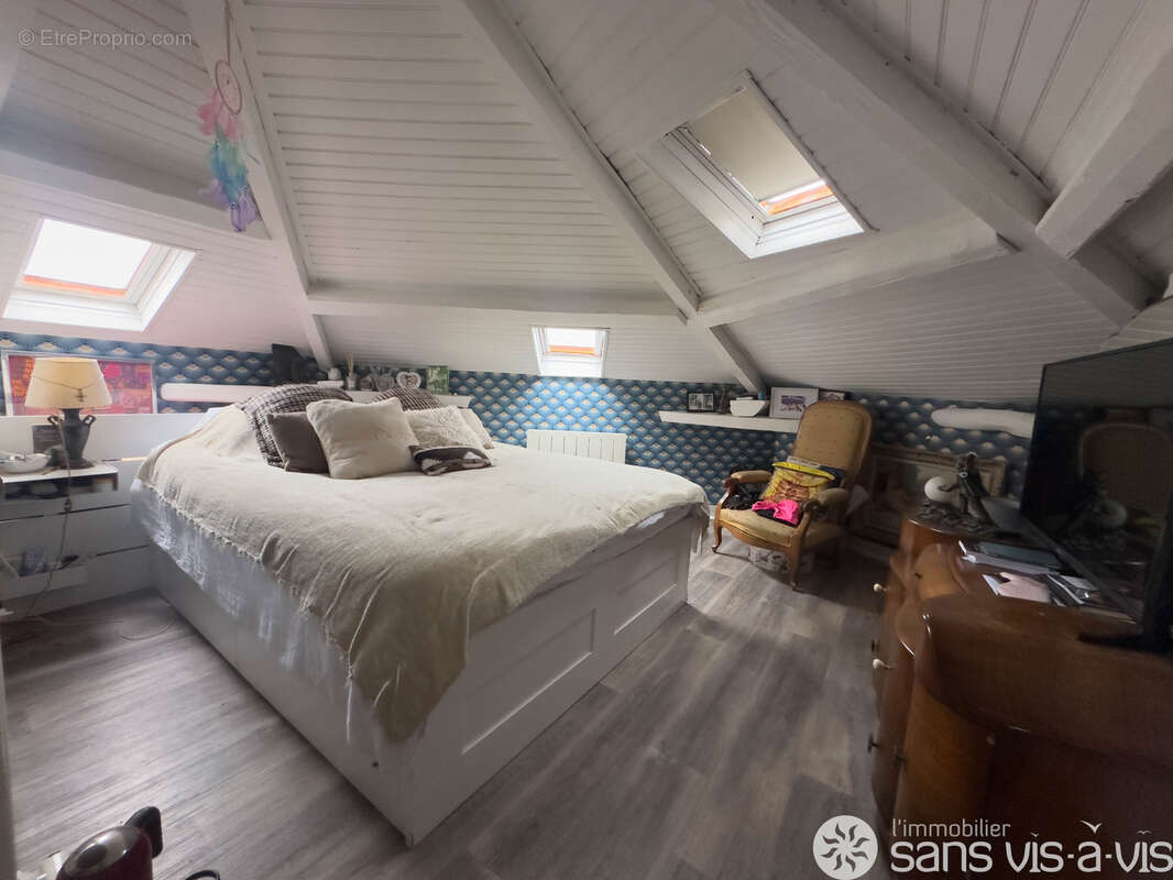 Appartement à SURESNES