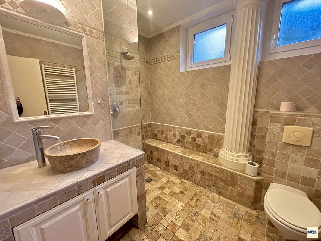 Appartement 61 m² à Saint-Malo  - photo 4