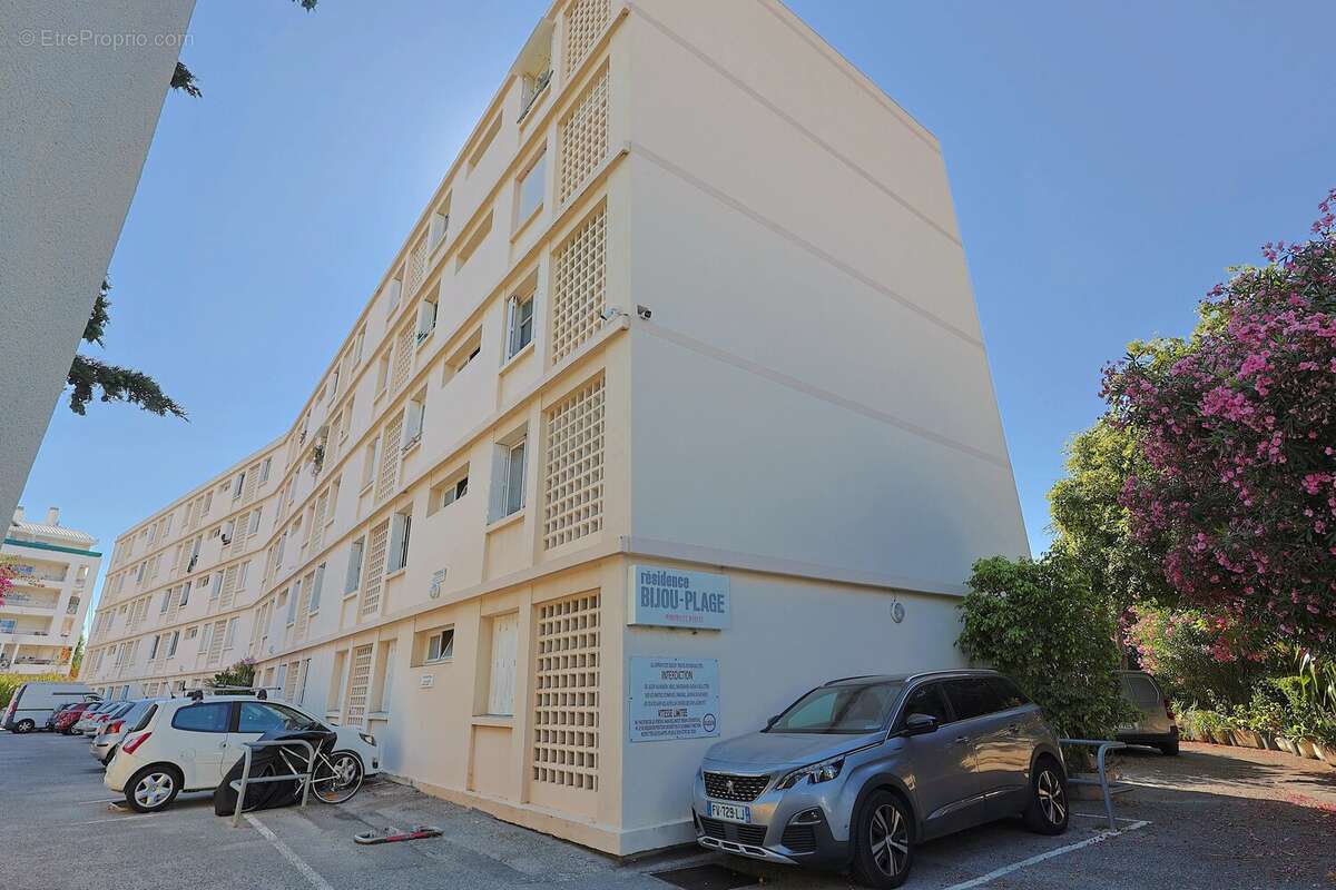 3 pièces en rez-de-chaussée à 500 m des plages – antibes les pins / bijou plage - photo 13