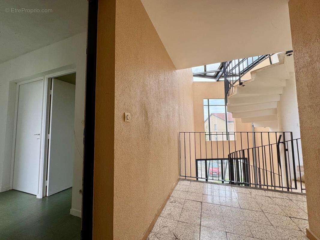 Appartement t4 - photo 24