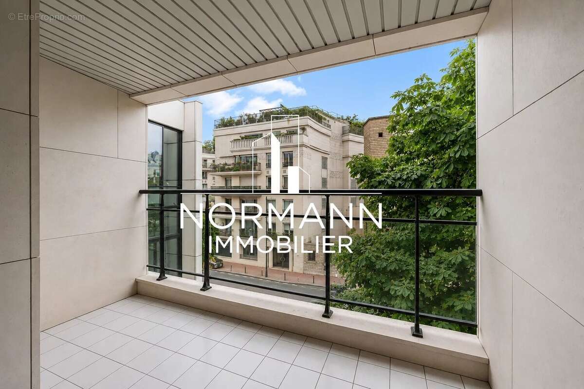Appartement à LEVALLOIS-PERRET