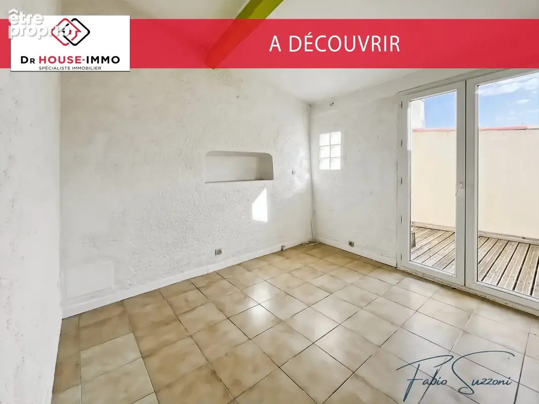 Appartement 70 m² à Gareoult  - photo 18
