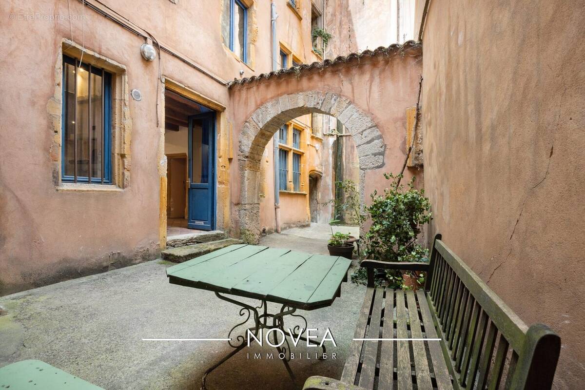 Appartement à LYON-5E