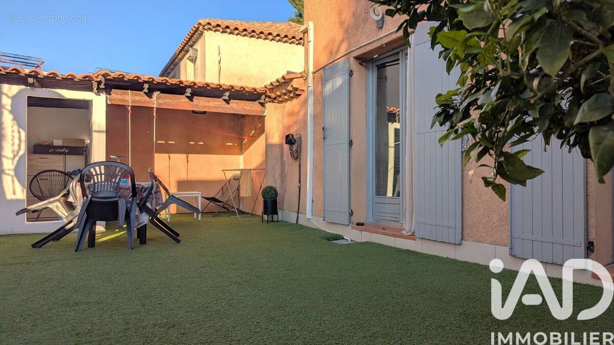 Photo 1 - Maison à MARSEILLE-3E