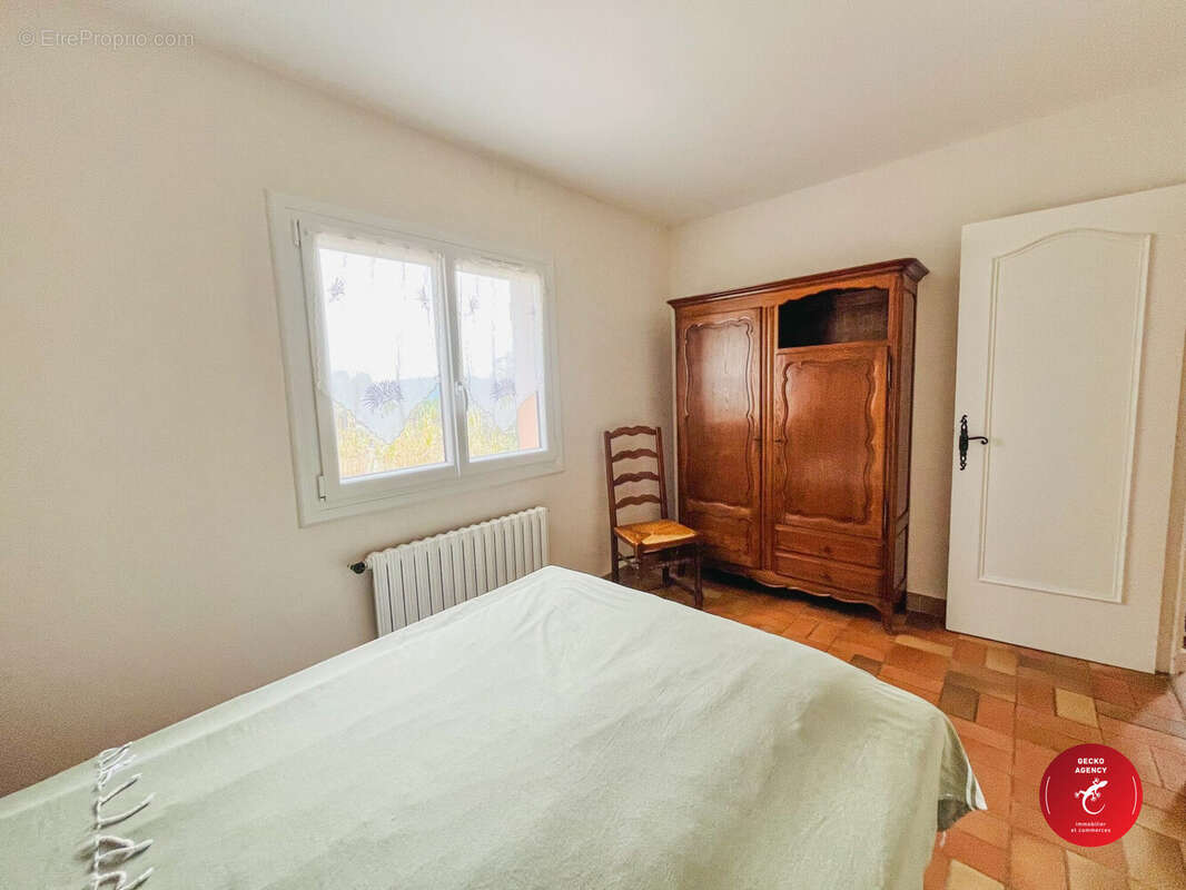 Maison à FIGANIERES