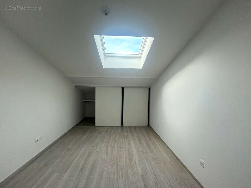 Appartement à BRUGUIERES