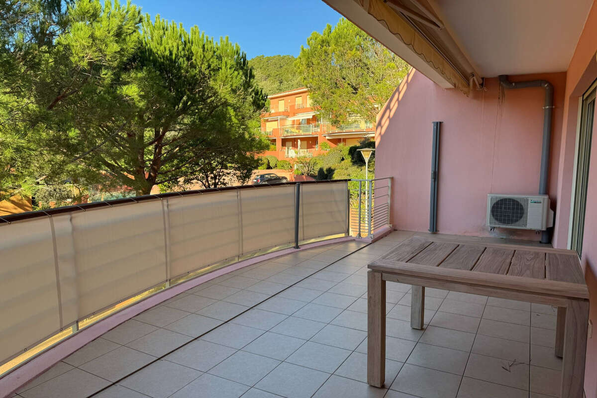 Appartement à THEOULE-SUR-MER