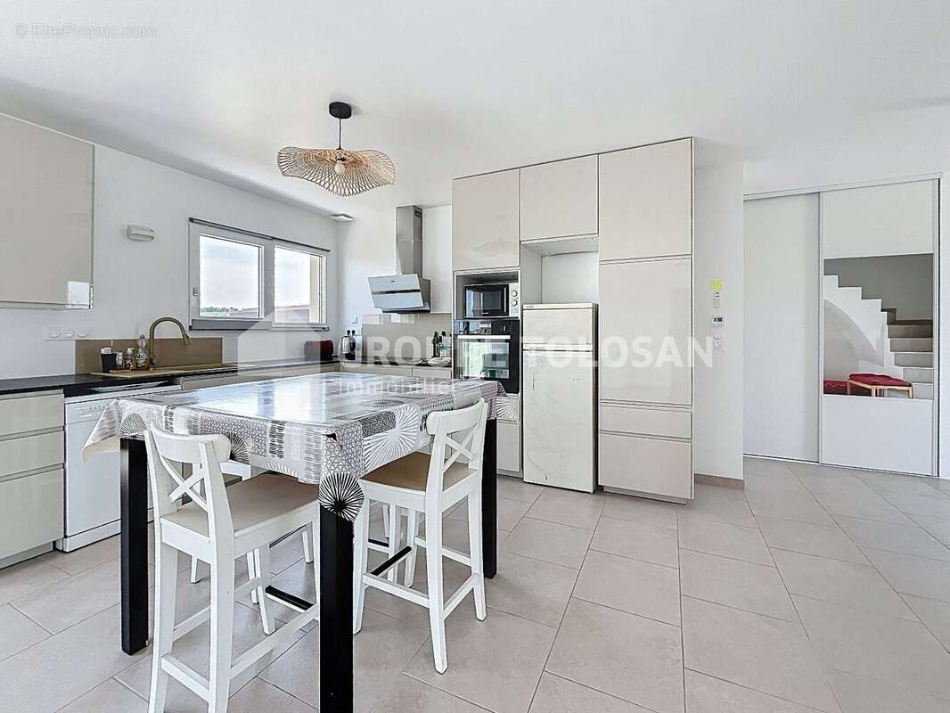 Maison à SAINT-ORENS-DE-GAMEVILLE