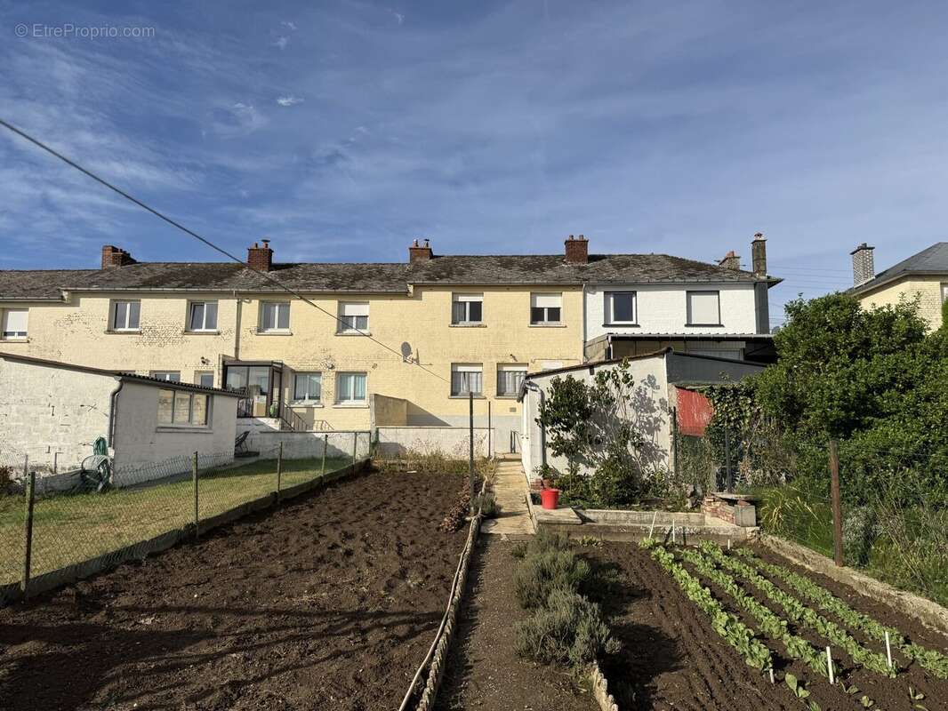 Maison à LE CATEAU-CAMBRESIS