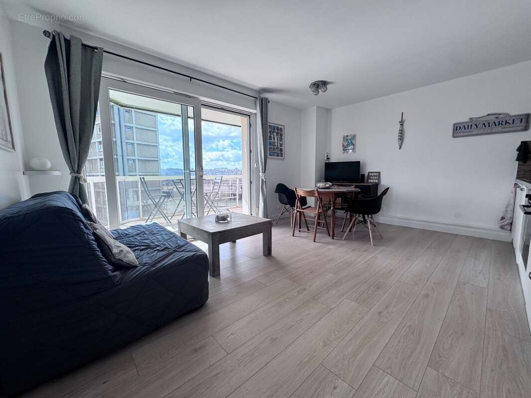 Appartement 2 pièces avec vue Port - Résidence recherchée à Boulogne-sur-Mer - photo 3