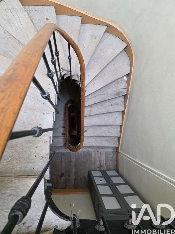 Photo 2 - Appartement à CHARLEVILLE-MEZIERES