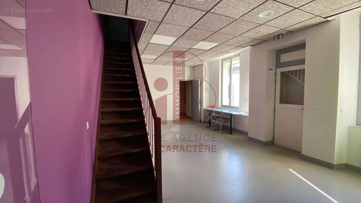 Appartement à FONTAINEBLEAU