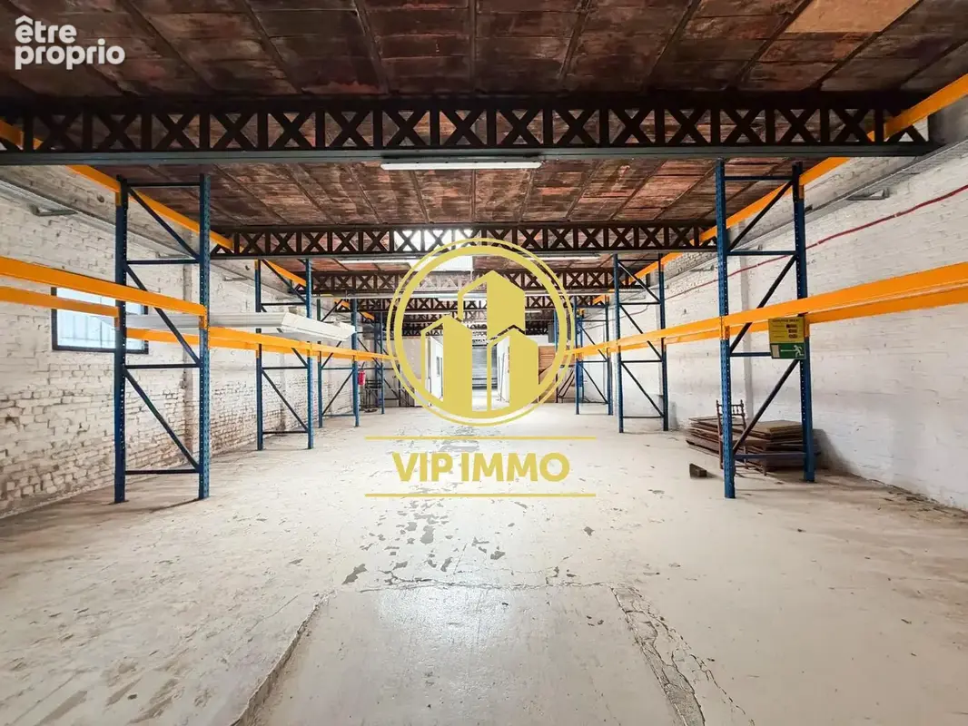Commerce 300 m² à vendre à Linselles (59126) - photo 2