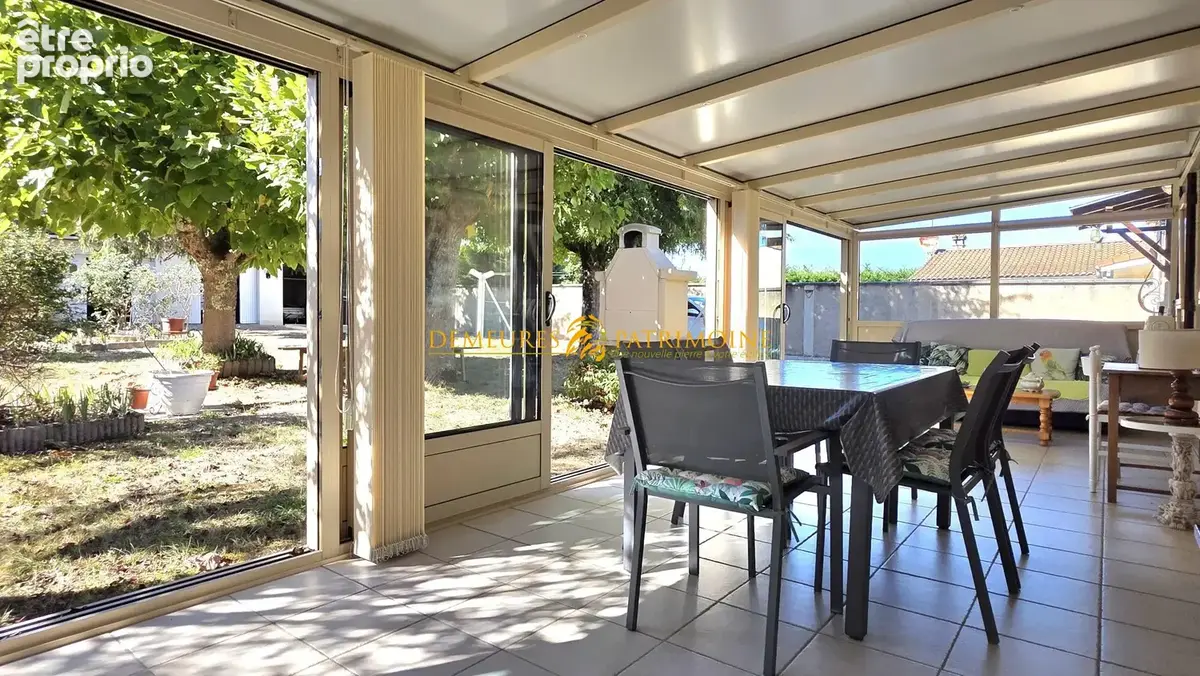 Maison 5 pièces 121 m² à vendre à Vouzan (16410) - photo 5