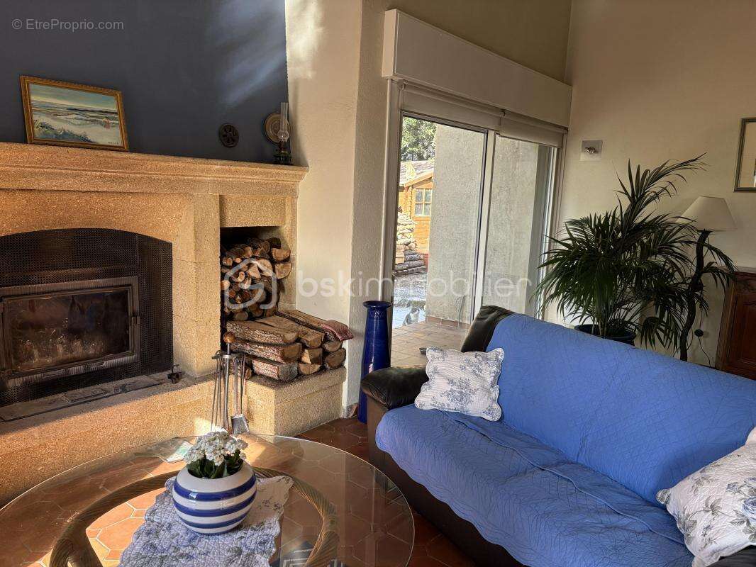 Maison à PIERREVERT